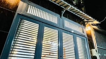 Định cư Mỹ bán gấp căn 37 m2 ở Đỗ Tấn Phong, PN. 1 Tỷ 570 1T1L. sổ sẵn