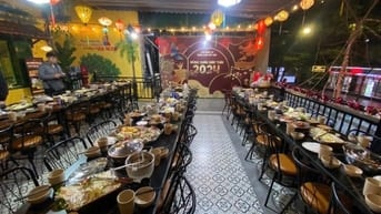 Mặt bằng kinh doanh Lô Góc Ba Mặt Tiền Khu Trung Hoà