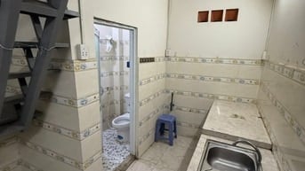 cô chú mới sửa lại căn nhà ở Tân Bình cần bán DT 15m2/ 1ty8,