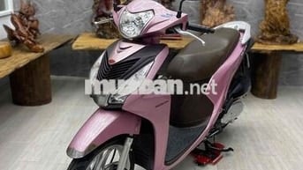 Honda Vision chính chủ máy bao zin êm. odo 26k