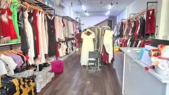 MT Tân sơn nhì 4*25m 1 trệt 1 lầu giá 25tr/tháng