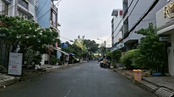 Phù hợp mua cải tạo theo sở thích, DT ~ 4x19m, 02 Tầng.