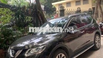 Nissan X trail 2017 2.5 SV 4WD Premium - 190 km