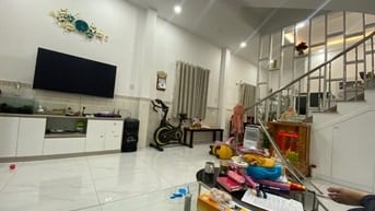 👍Nhà Ngộp siêu rẻ đường tân Kỳ tân Quý DT 4,5x18, 2 lầu 
