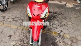 Cần bán xe như hình máy móc ok ,giấy tờ đầy đủ