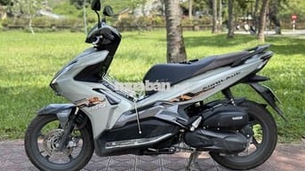 ab 150 abs 2022 zin mới 95% bảng cao cấp