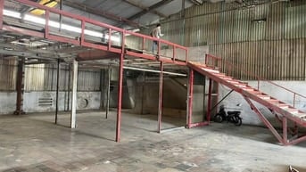 Cho thuê kho Gần Cầu Tham Lương Q12_Diện tích 14*25 350 m²,có gác lửng