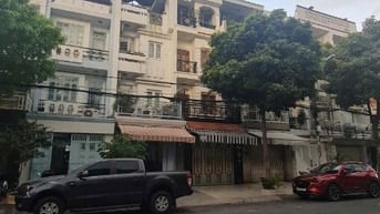 Mặt tiền khu Tên Lửa đường số 34 dt80m2 đúc 4 tầng 5pn Q. Bình Tân