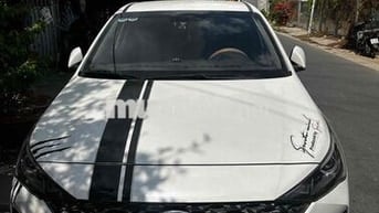 Hyundai Accent 2022 1.4 AT - 30000 km