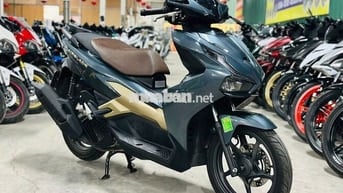 XE MÁYTHANH TÙNG_AIR BLADE 125 XANH ĐÁ CỰC MỚI 99%