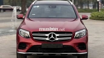 Mercedes Benz GLC 2017 300 4Matic - 8800 km