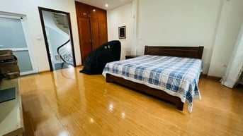 Bán nhà Gara Ô tô- Yên Hòa 40.5m2 - 5 Tầng – MT  5.2m 12 tỷ Cầu Giấy