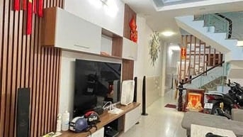 Nhà Phố 03 Tầng, 77 Tân Quy, DT~50m2. 