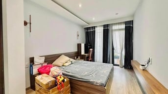 Nhà mới dọn ở ngay đường Nguyễn Tiểu La,Q10. Gần BV Nguyễn Tri Phương