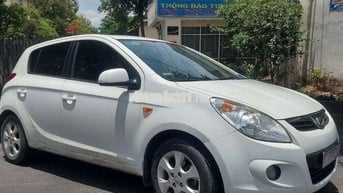 Hyundai i20 2012 - 110000 km