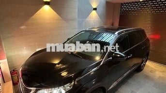 Peugeot 5008 2018 1.6L Turbo - 74000 km