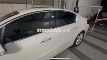 Peugeot 508 2015 1.6L AT Turbo - 90000 km