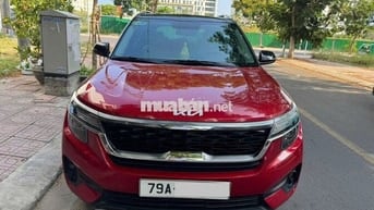 Kia Seltos Moden 2022 Luxury 1.4 AT logo mới