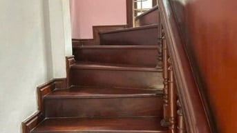 Cho thuê phòng DT 30 m2, tại ngõ 31 Trần Quốc Hoàn, Cầu Giấy, HN