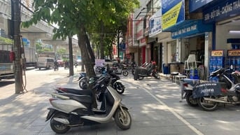 Chính chủ cho thuê tòa nhà 6 tầng mặt phố số 260 đường Hồ Tùng Mậu