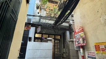 Cho thuê nhà nguyên căn khu phó trung tâm.