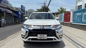 Mitsubishi Outlander 2023 2.0 CVT - 28000 km