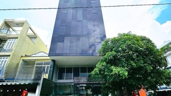 Cho thuê tòa nhà 60 Hiền Vương, P Phú Thạnh, Tân Phú. 9 Tầng chỉ 150tr