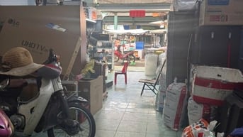 Cho thuê mặt bằng chợ Trần Văn Quang
