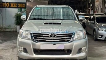 Toyota Hilux 3.0D 4x4 2013 đi chỉ 12 vạn như mới.