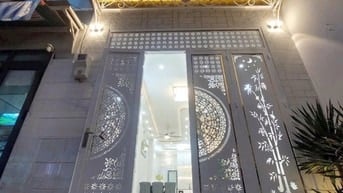 1 Siêu Phẩm Mới Hoàn Thiện Đẹp Lung Linh 4 Tầng 4pn Shr