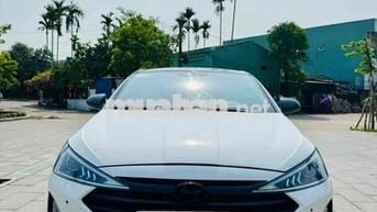 Cần Bán Hyundai Elantra 2019 1.6MT - 80000 km
