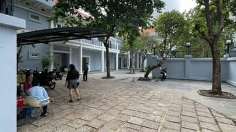 Văn Phòng, Kho, 300m Hoàng Văn Thụ Phú Nhuận 