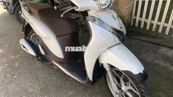 Cần bán xe SH mode trắng 2018