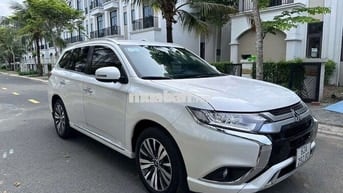 Mitsubishi Outlander 2022 2.0 Premium - 26000 km