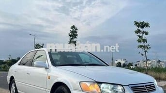 Toyota Camry nhập Nhật