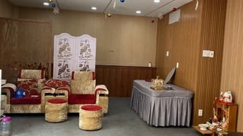 Cho thuê nhà ngang 10m Lê Đức Thọ 