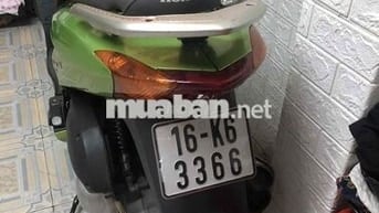 nhà chật cần bán