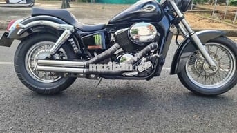 Moto Honda shadow 400