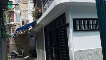 BÁN NHÀ ĐẸP - CĂN GÓC - KHU TRUNG TÂM CƯ XÁ ĐÔ THÀNH QUẬN 3