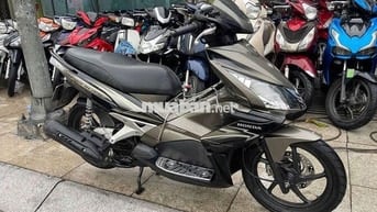 Honda blade thái Fi 2010 mới 90% bstp chính chủ