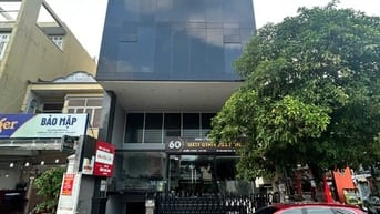 Chính chủ cần cho thuê Nguyên Toà Văn Phòng 10*20m xd 1 hầm 7 lầu !!