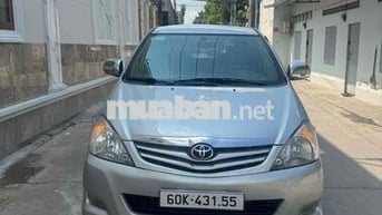Toyota Innova 2010 G - 120 km