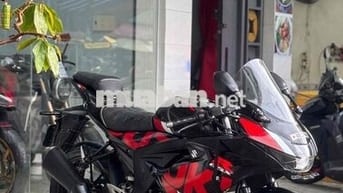 Cần bán Suzuki GSX R150 2019 Biển SG 9 chủ