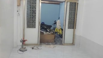 Cho thuê nhà đường Thạch Thị Thanh, quận 1, hẻm gần chợ Tân Đnh