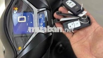 SH 160abs siêu lướt 100 km như mới
