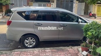 Toyota Innova 2017 2.0G - 230 km