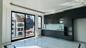 LẠC LONG QUÂN TÂY HỒ 7 TẦNG THANG MÁY Ô TÔ VÀO 5M RA MẶT PHỐ LÔ GÓC