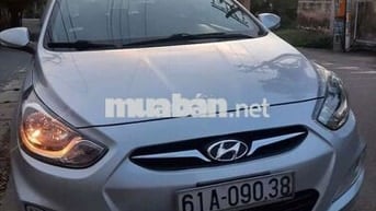Hyundai Accent 2012 1.4 AT - 94000 km