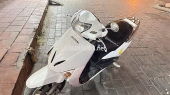 Xe lead 2007 màu trắng