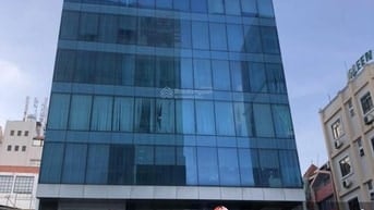 khách có tài chính cao , 7,17x25m , 1 hầm 6 tầng , giá 45 tỷ 